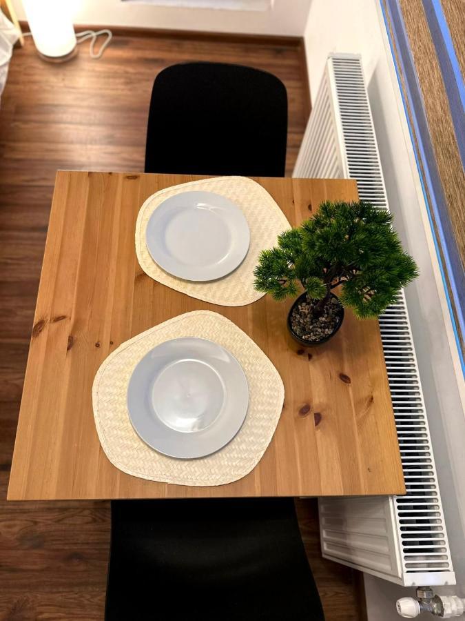 Cozy Apartment With Self Check-In Near Promenada Mall And Verdi Park بوخارست المظهر الخارجي الصورة