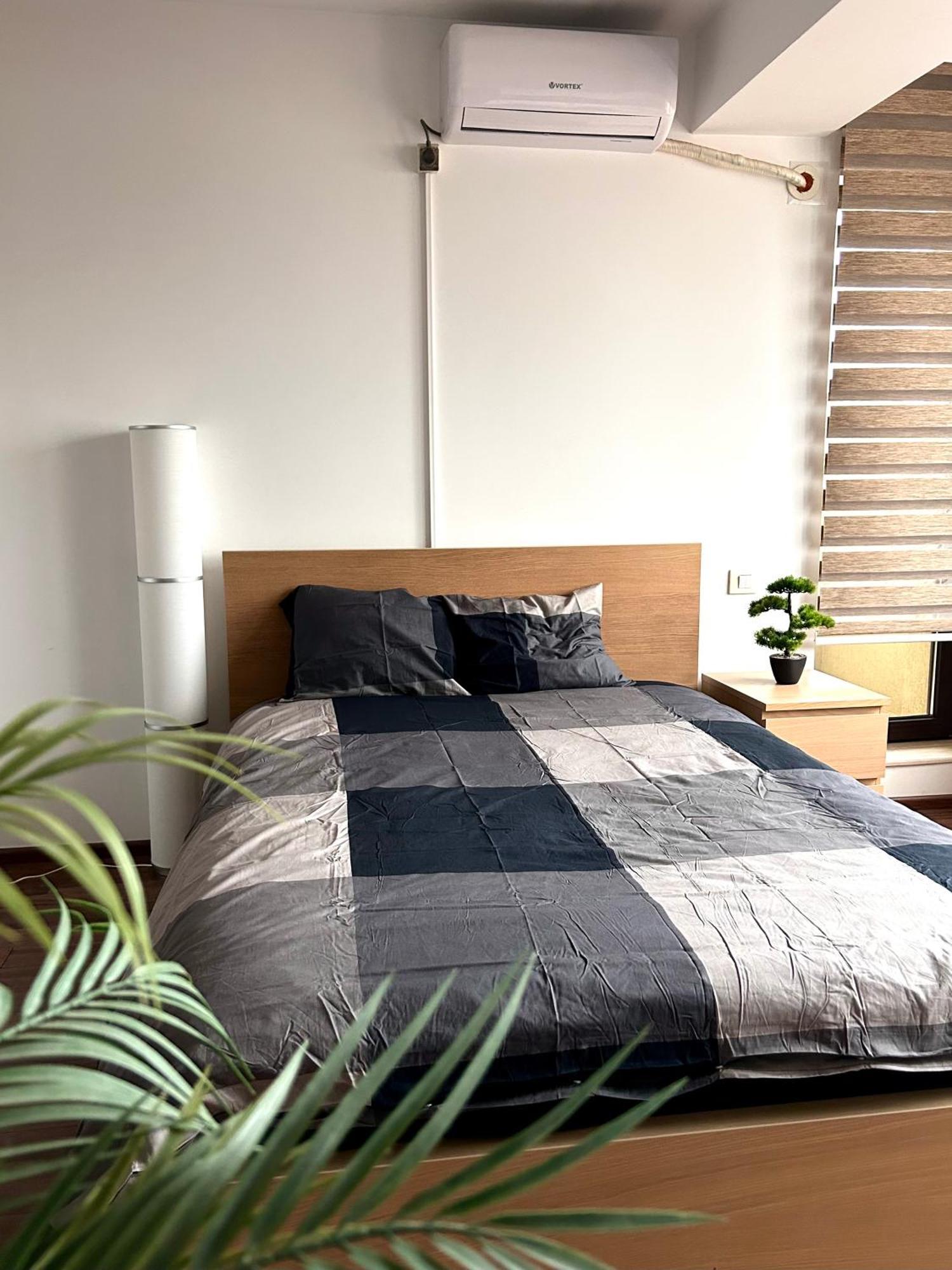 Cozy Apartment With Self Check-In Near Promenada Mall And Verdi Park بوخارست المظهر الخارجي الصورة