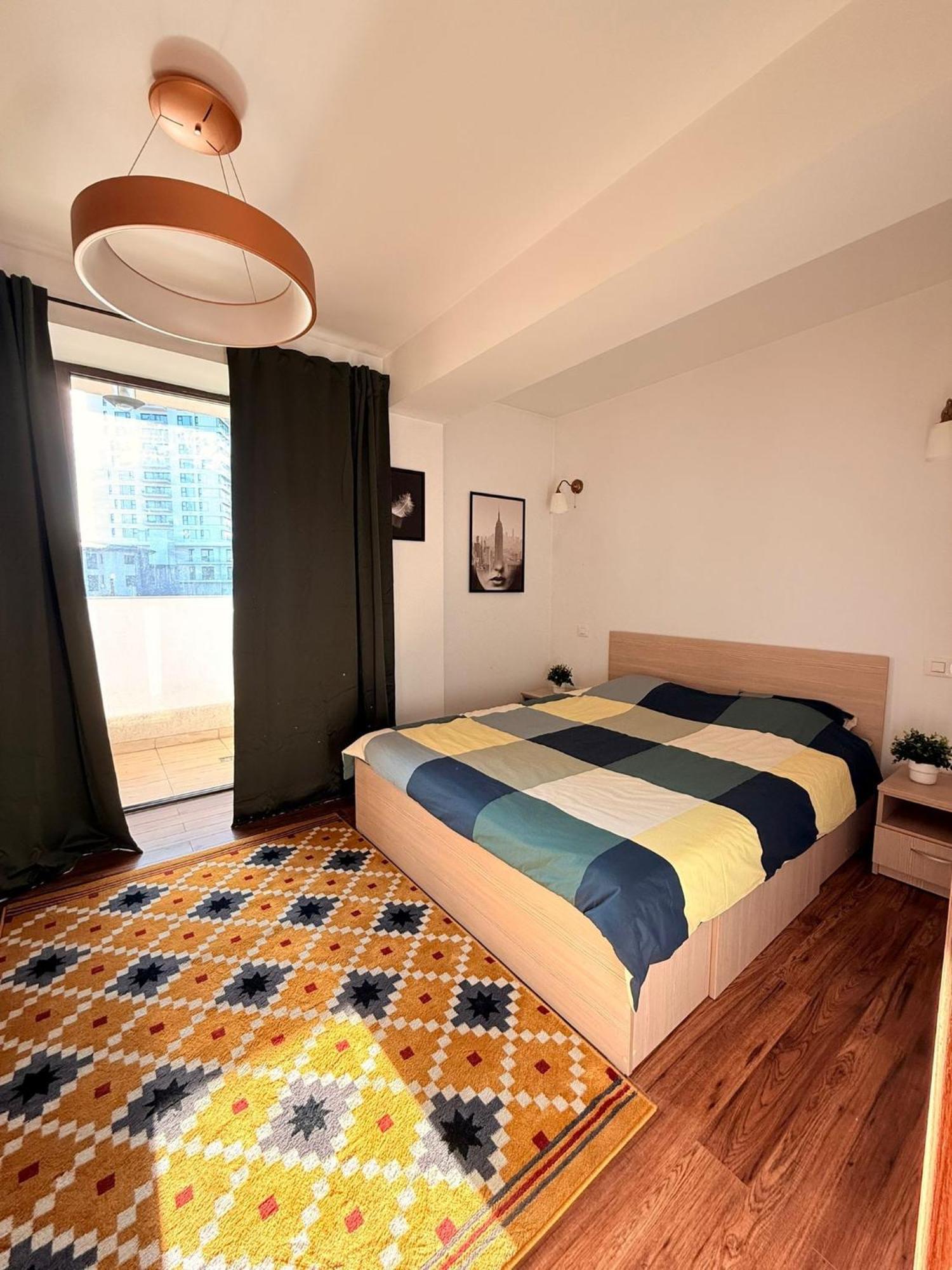Cozy Apartment With Self Check-In Near Promenada Mall And Verdi Park بوخارست المظهر الخارجي الصورة